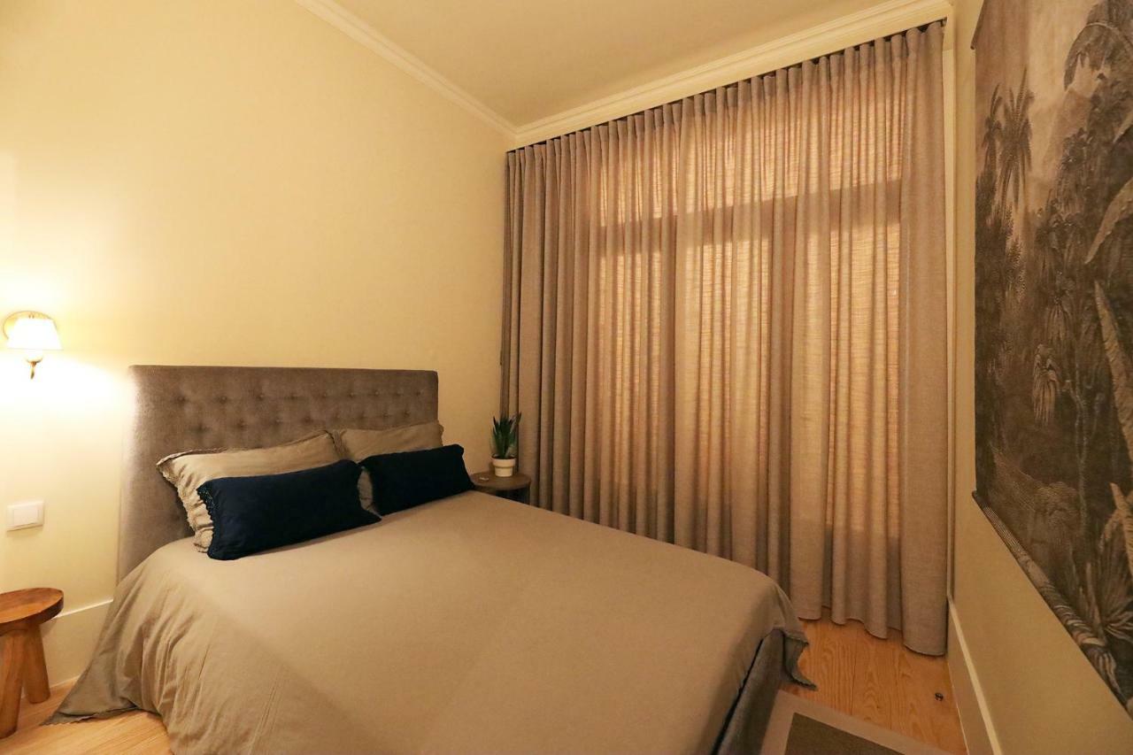 Flh Almada Cozy Apartment With View Porto Bagian luar foto